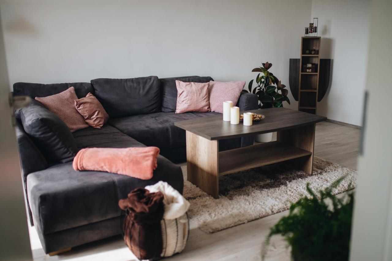 Magas-Lak Apartman Eger Exteriér fotografie
